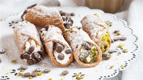 30 Sicilian Expressions That We Love .